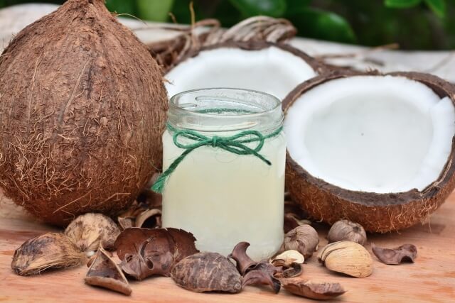 Coconut oil for your cats dental problem